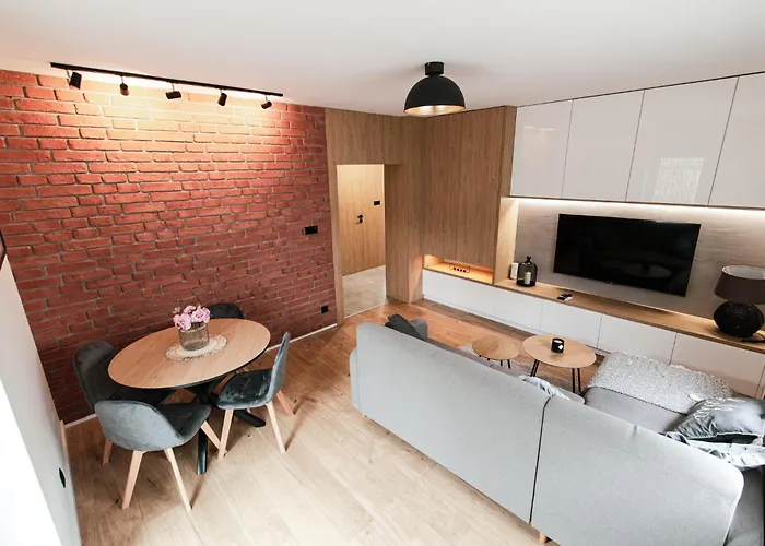 Batorego Apartment *